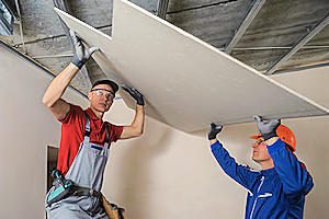 10 Étapes à suivre pour poser un plafond correctement à Les Moitiers-d'Allonne